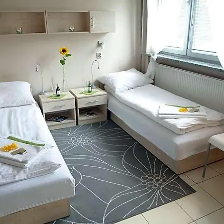 Couette-café Standard Delegacyjny 3*