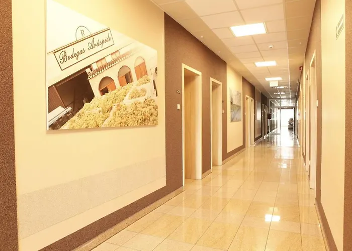 Bed and breakfast Standard Delegacyjny 3*